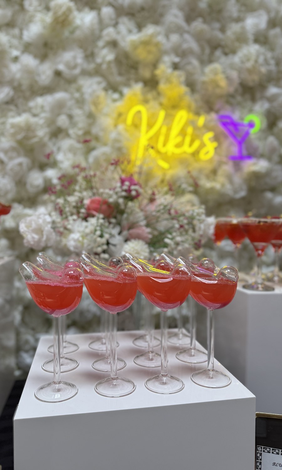 Kiki's cocktail event neon sign